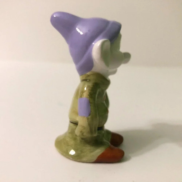 Dopey Figurine Ceramic Snow White 3 Inch Tall Figure Unmarked - Picture 5 of 14